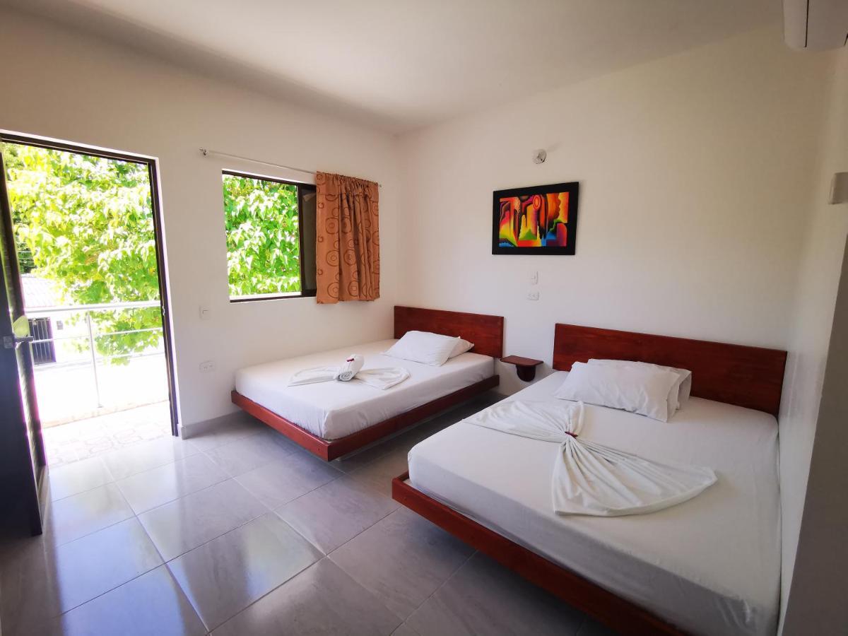 Hotel Paraiso Plaza بويرتو تريونفو المظهر الخارجي الصورة