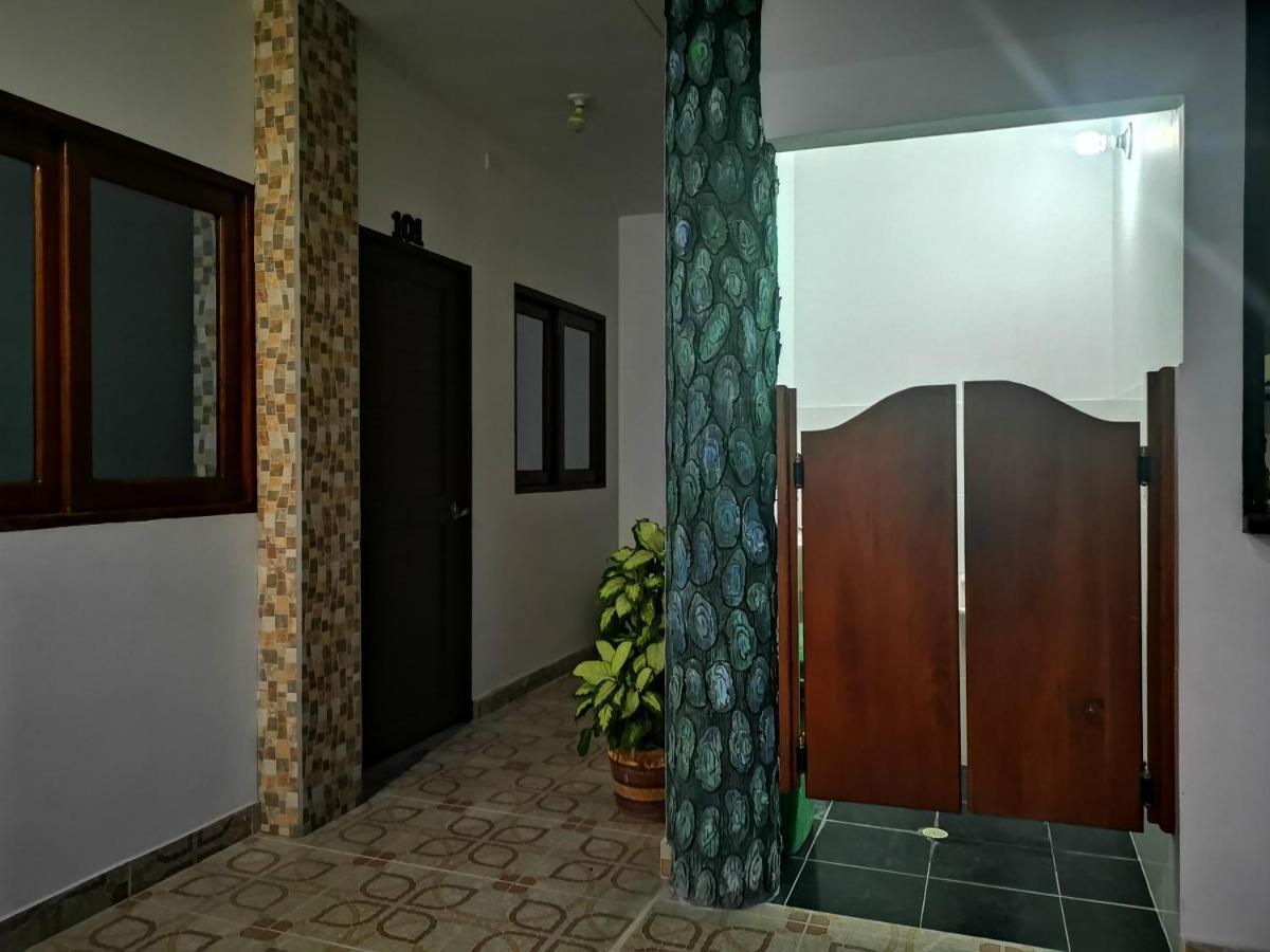 Hotel Paraiso Plaza بويرتو تريونفو المظهر الخارجي الصورة
