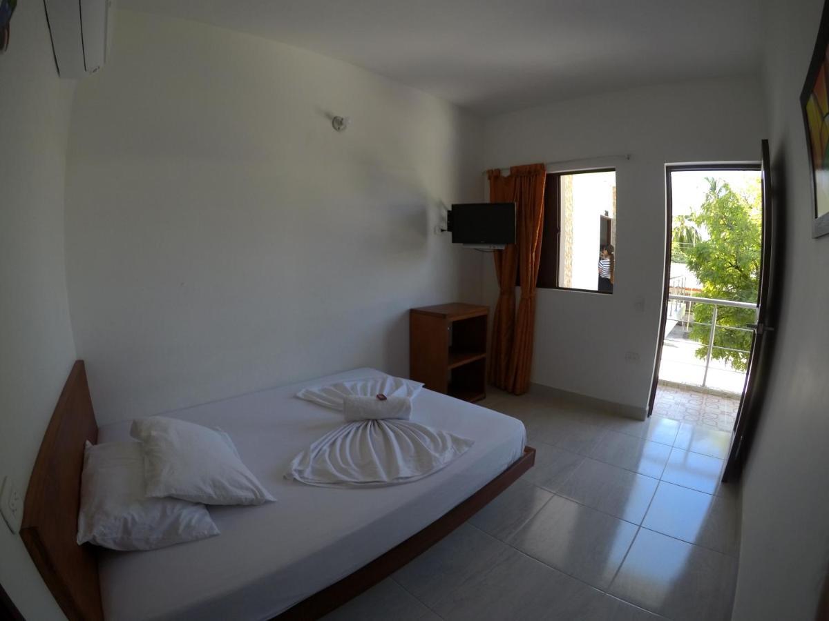 Hotel Paraiso Plaza بويرتو تريونفو المظهر الخارجي الصورة